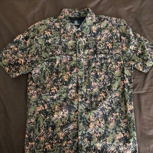 Volcom Button Down